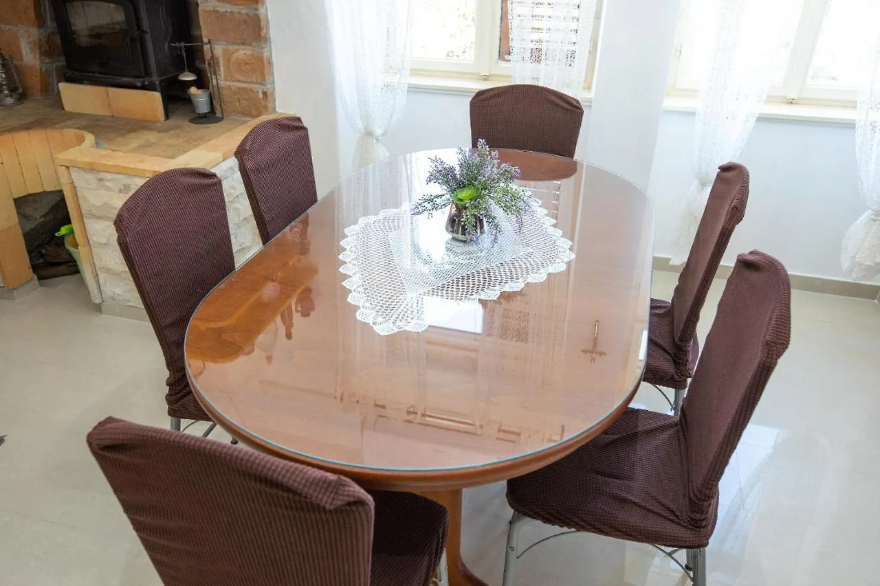 Apartment Brunac Brbinj